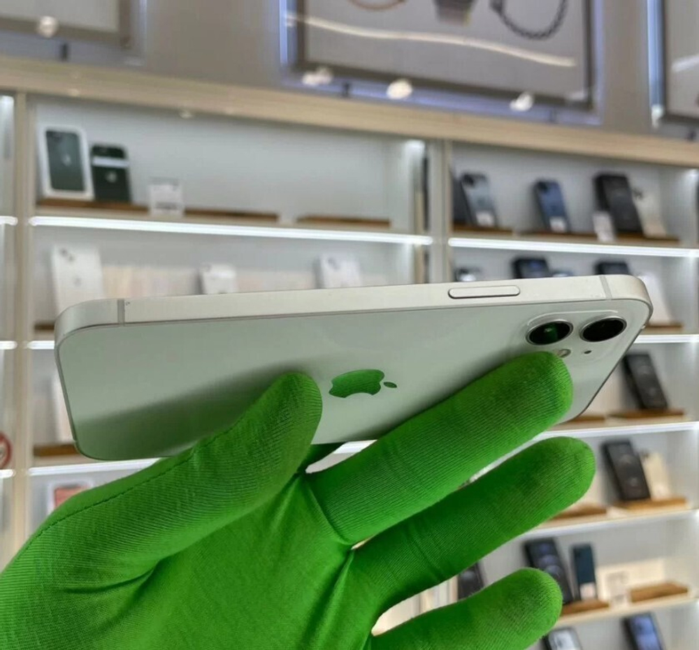 iPhone 12, 256 ГБ б/у