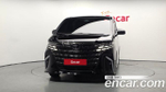 Toyota Alphard 2.5 HEV Executive AWD — 2025
