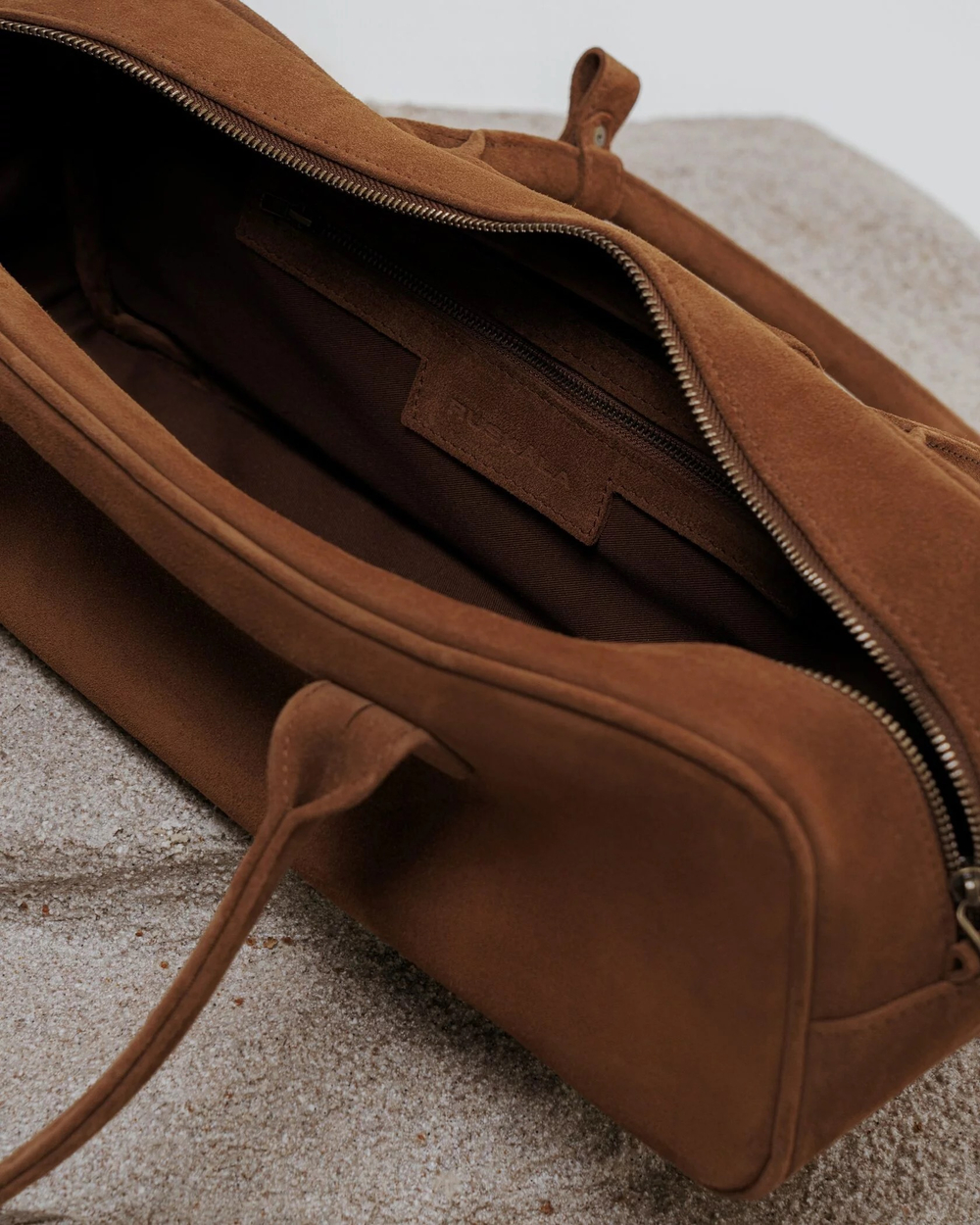 Багет из замши Loaf bag «Tabacco»