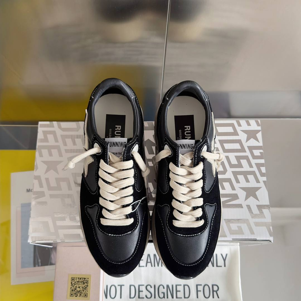 Кроссовки Golden Goose