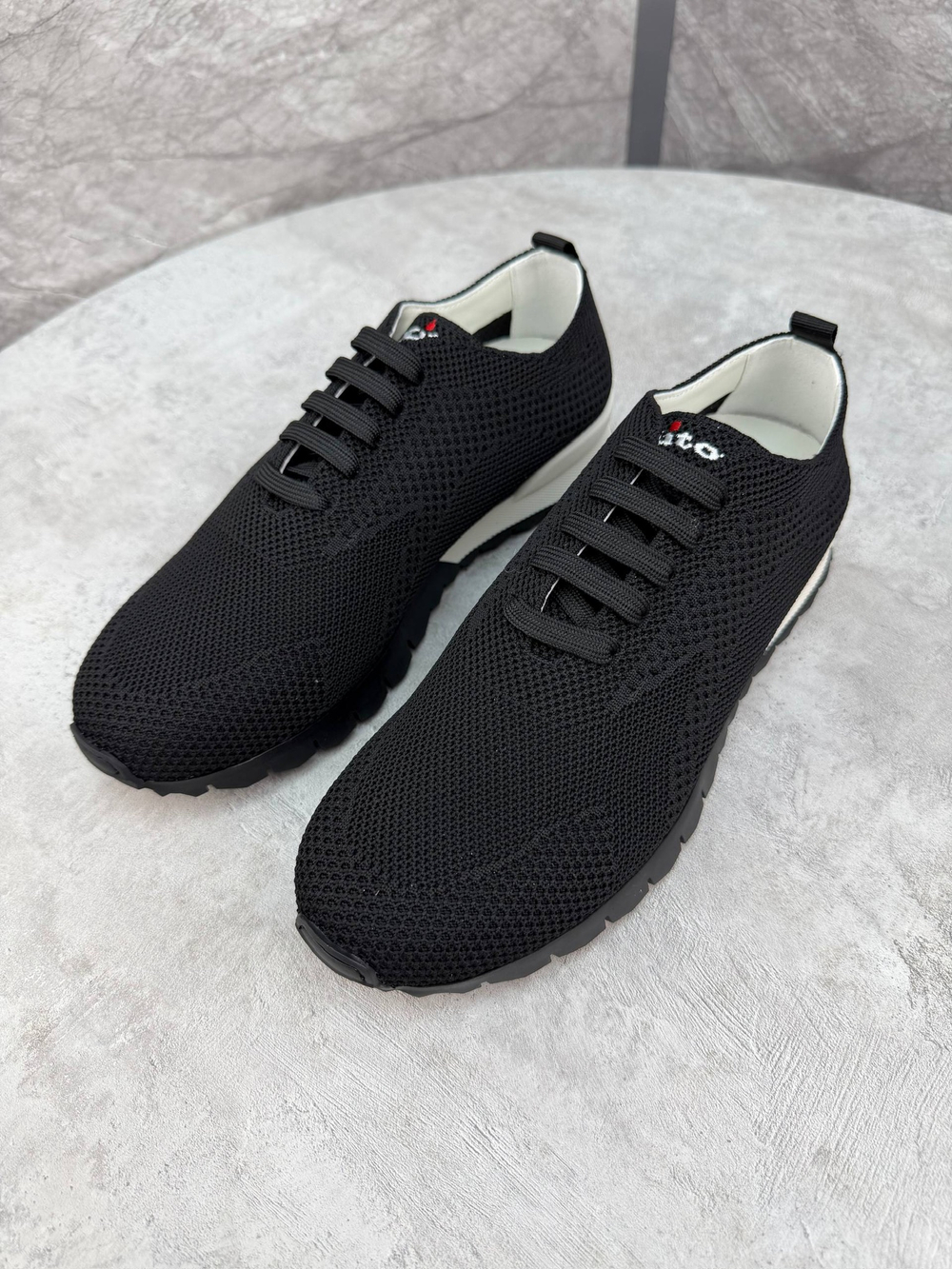 Кроссовки Kiton