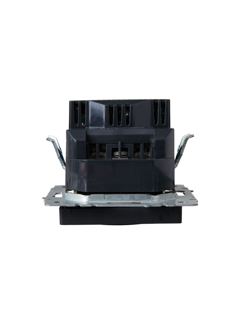 Розетка BRITE РЮш10-1-БрЧ 16А с USB A+A 2.1А с заземл. защ. шторки механизм черн. IEK BR-R14-16-U21-D21-K02
