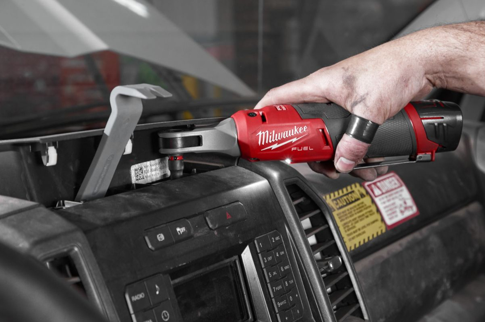 Аккумуляторная трещотка Milwaukee M12FHIR14-0 FUEL 4933478171