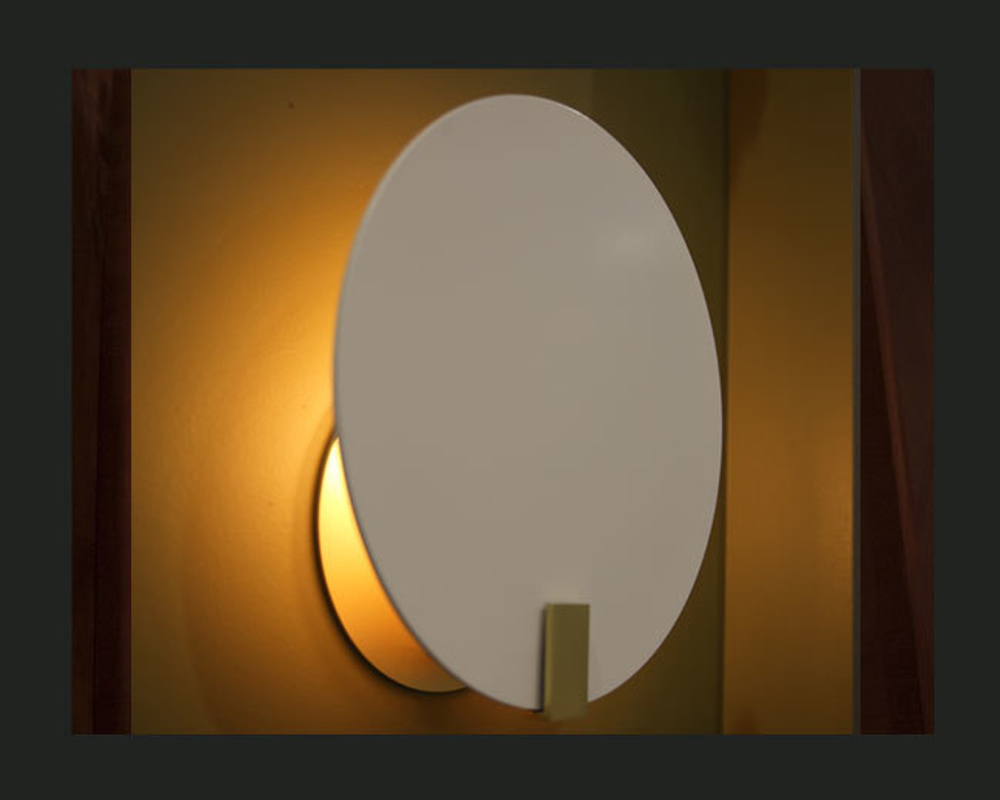 Wall lamp golden eye