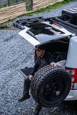 Крепление запасного колеса для Land Rover Discovery 4 2009-2016 Лэнд Ровер Дискавери Калитка Кронштейн для запаски