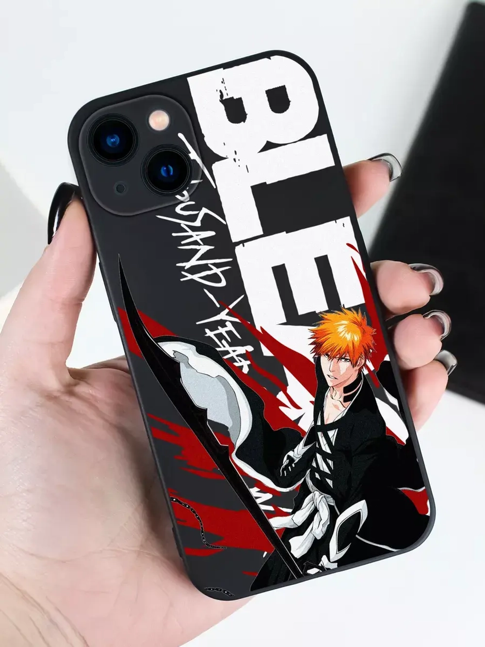 Чехол на iPhone 13 с принтом