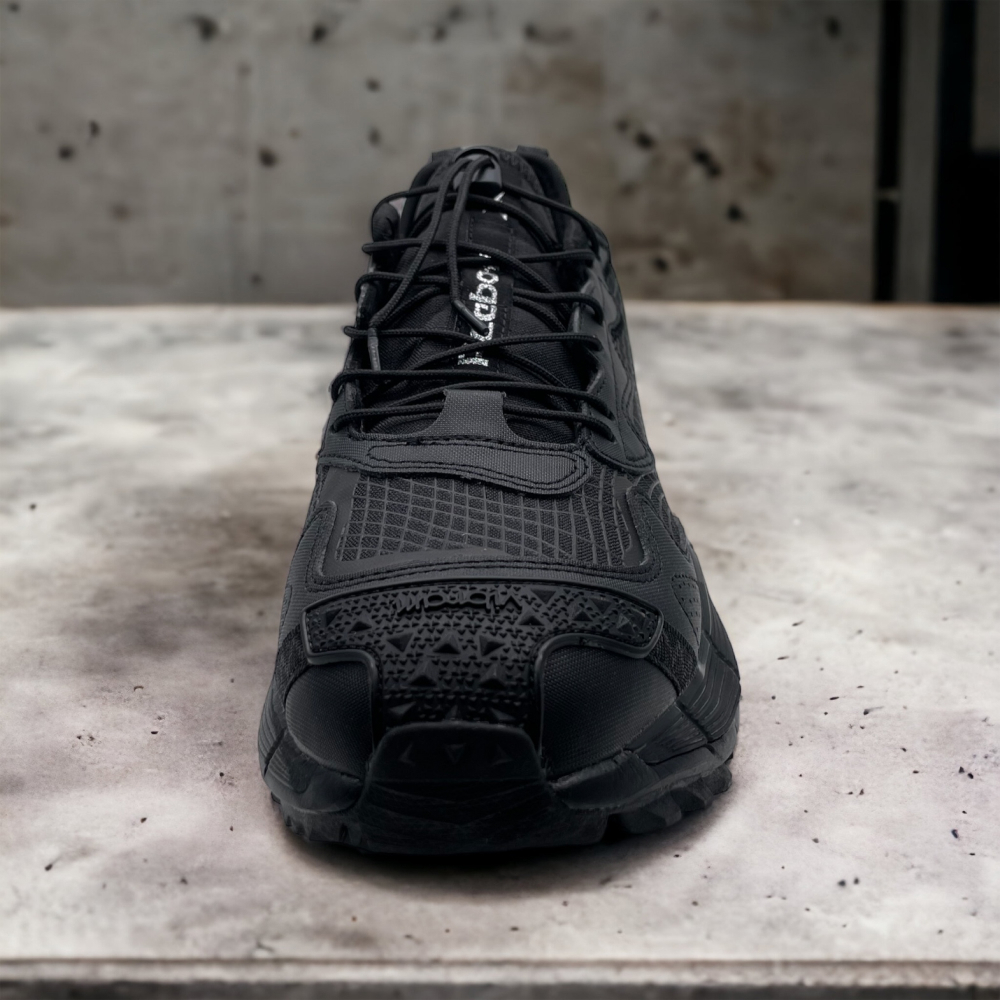 Reebok Zig Kinetica 2 • Black
