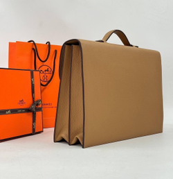 Портфель Hermes