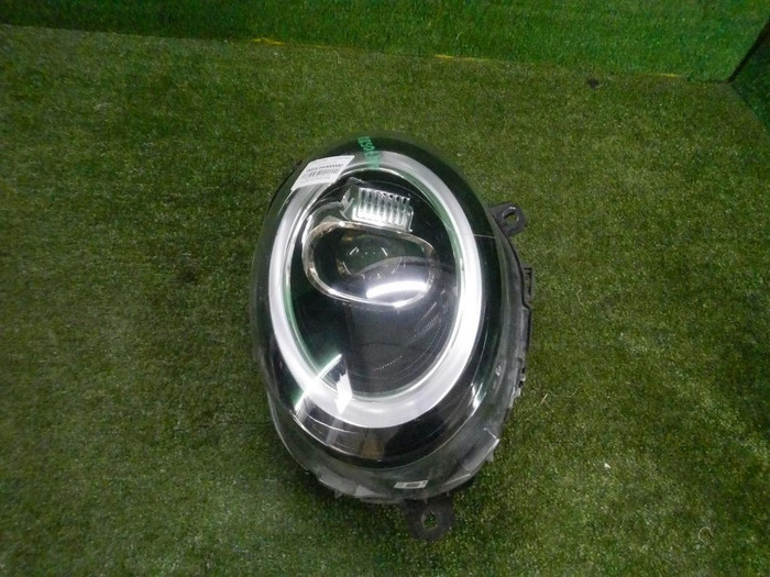 Фара правая Mini Hatch F56 (2018-2021) LED