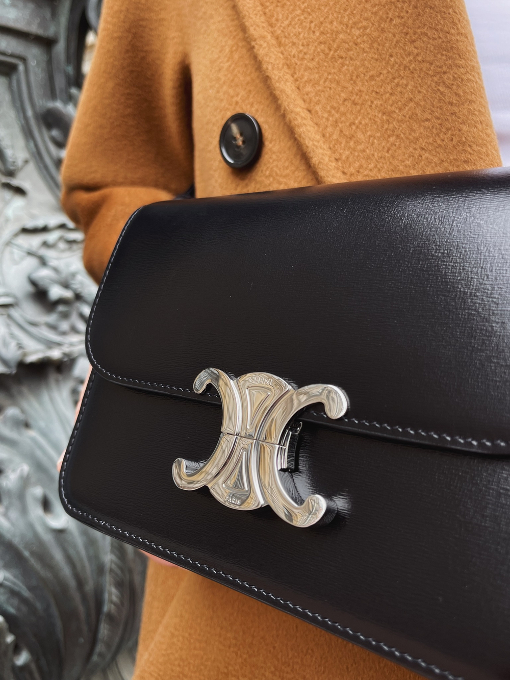Celine Classique Triomphe