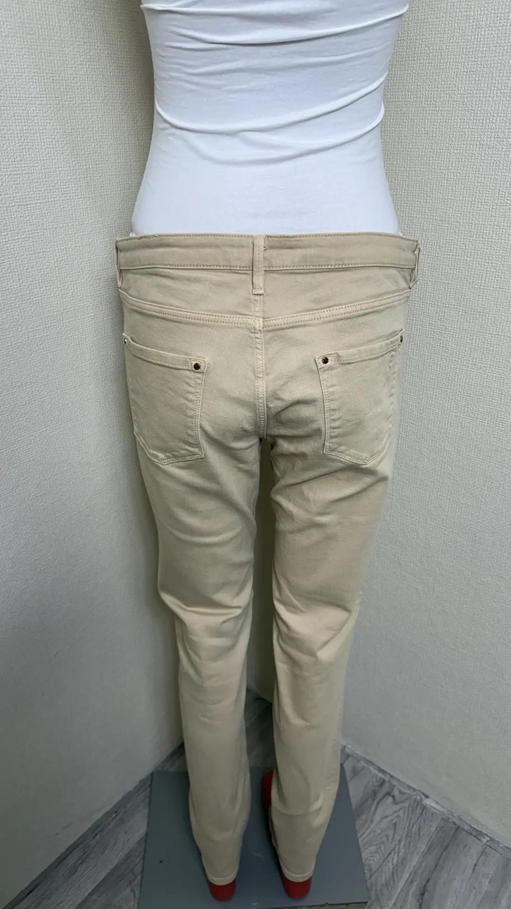 Брюки женские Massimo Dutti, бежевые, зауженные, размер 48
