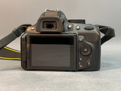 Nikon D5200 Kit 18-55mm 3.5-5.6G II ED 1.277 кадров