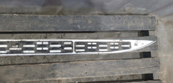 Накладка порога правого Mercedes ML GLE (W166) 11-18 Б/У Оригинал A1666900475