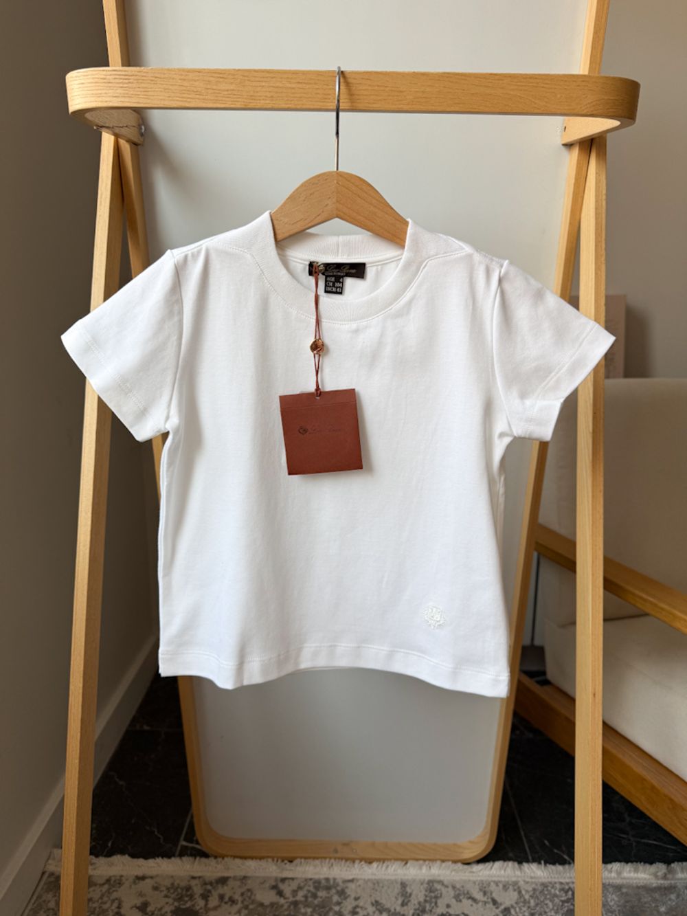 Новая хлопковая футболка Loro Piana, 104