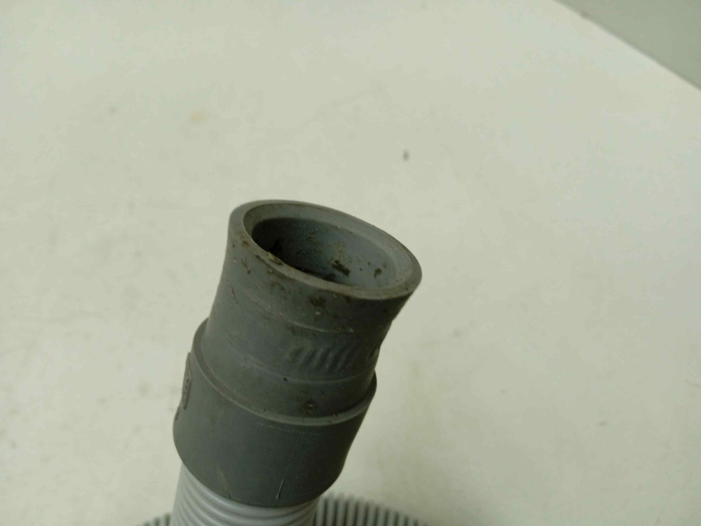 AWG235/1 кт179 Сливной шланг для стиральной машины Whirlpool AWG235/1 б/у