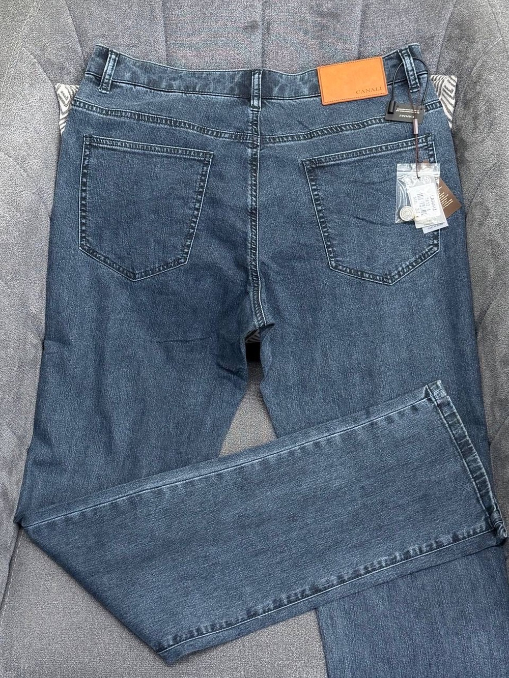 Джинсы Canali
