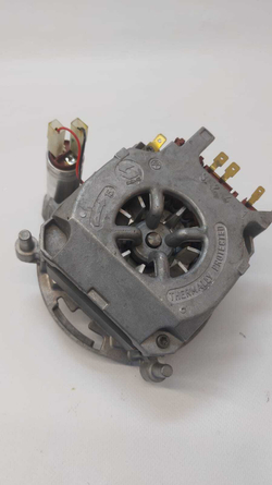 28 Циркуляционный насос (помпа) для посудомоечных машин Bosch 5600025345 б/у
