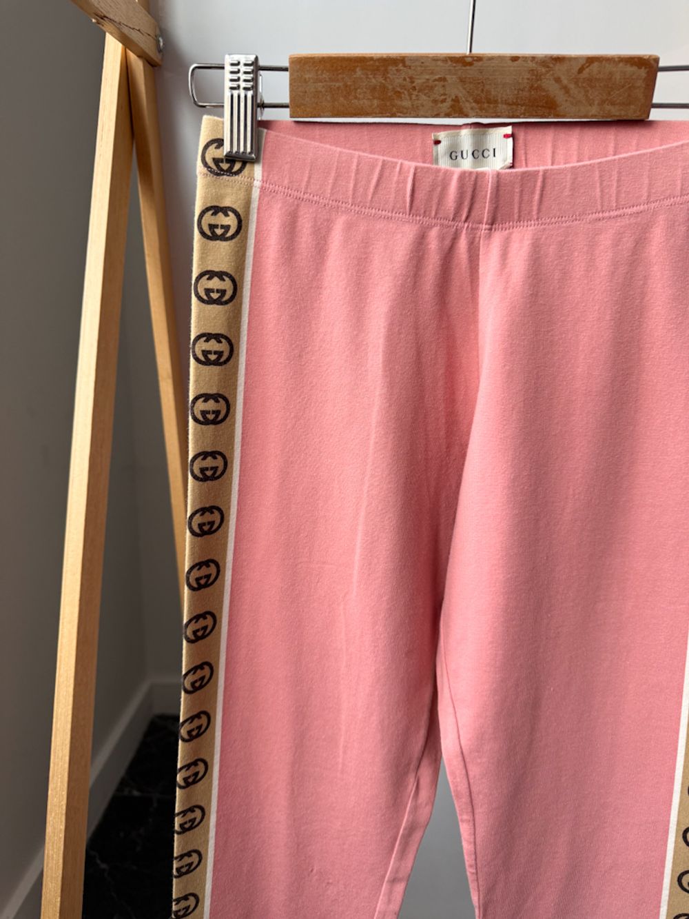 Легинсы Gucci, 140