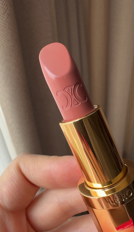Помада LA PARISIENNE ESSENTIAL NUDE Celine