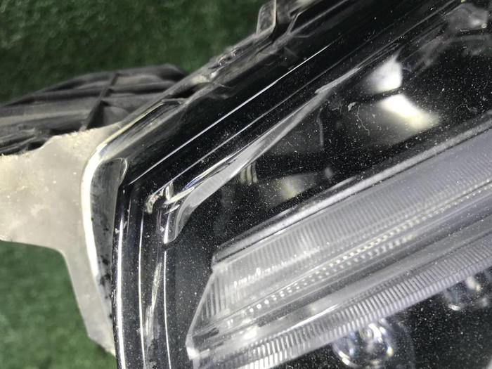 Фара левая Volvo XC90 2 (2014-2019) LED