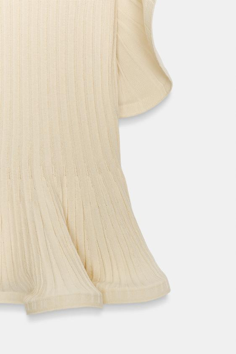 ZARA ТОП ИЗ ТРИКОТАЖА С ВОЛНИСТЫМИ КРАЯМИ, ЭКРЮ