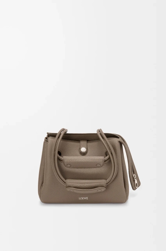 Loewe Маленькая сумка Madrid из мягкой зернистой телячьей кожи, серо-коричневый