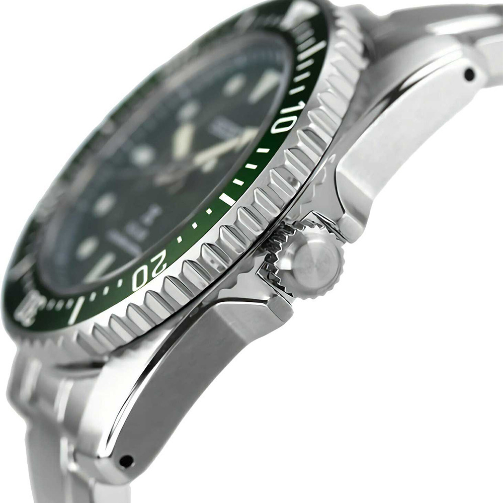 Seiko SNE583