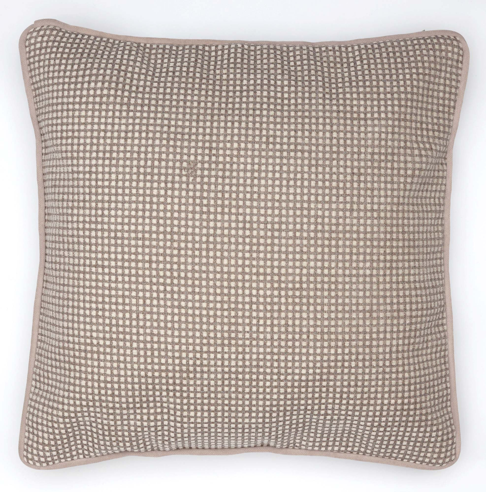 CUBEПодушка декоративная 45х45 бежевая клетка Textil Roig 45x45