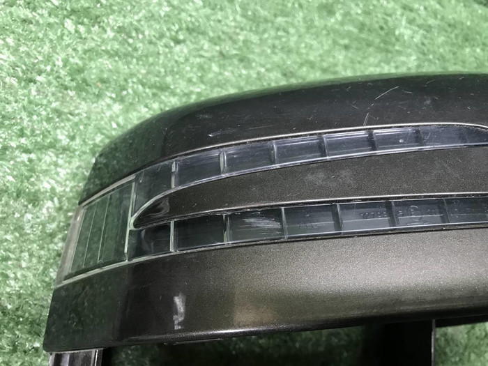 Крышка зеркала правая Mercedes M GLE W166 (11-18)
