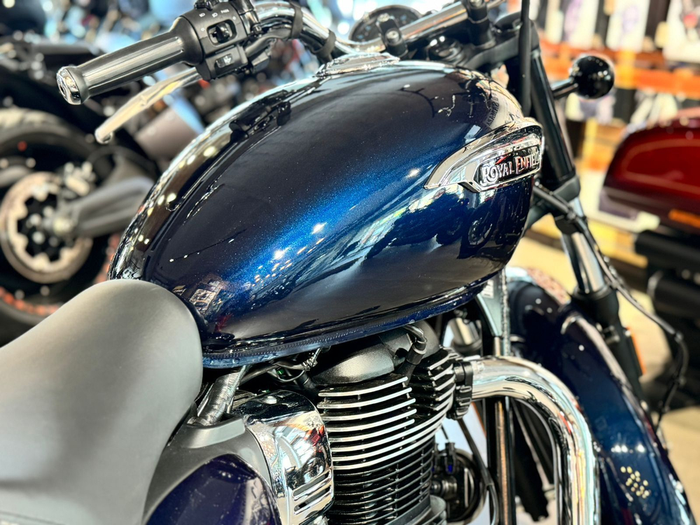 Royal Enfield Meteor 350 Stellar Blue