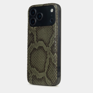 Чехол-накладка для iPhone 17 Pro Max - кожа питона, зеленый