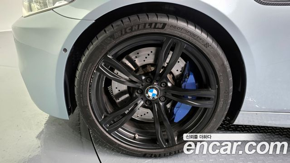 BMW M5 M5 Sedan — 2016