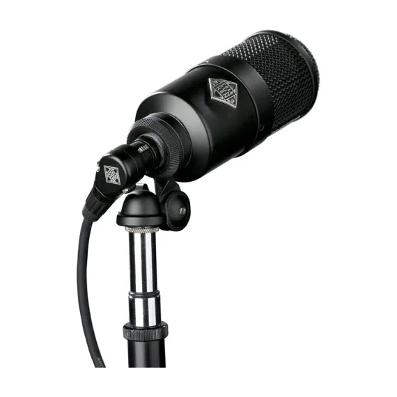 Telefunken M82 Broadcast Black