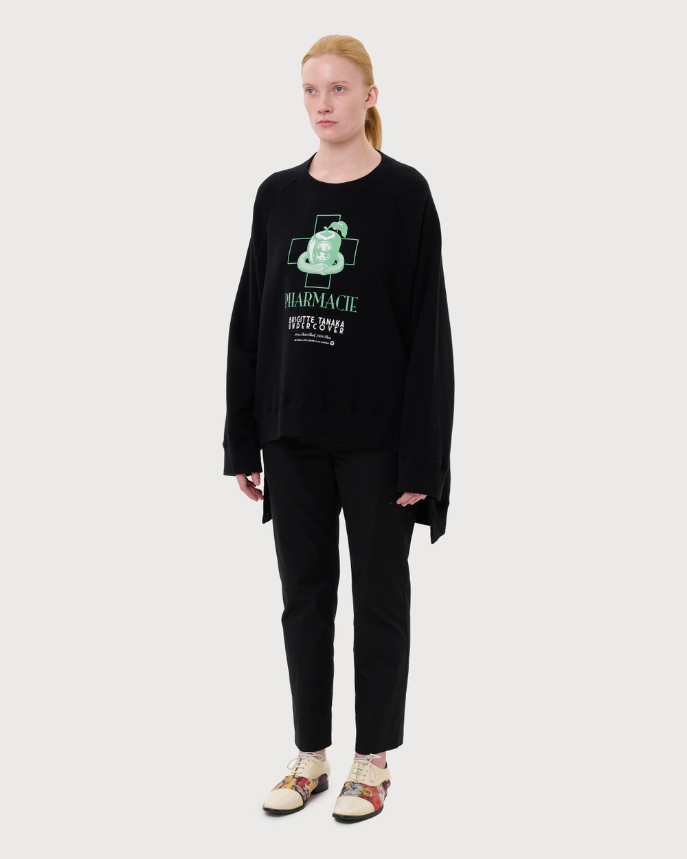 UNDERCOVER x BRIGITTE TANAKA ТОЛСТОВКА ЧЕРНАЯ PHARMACIE