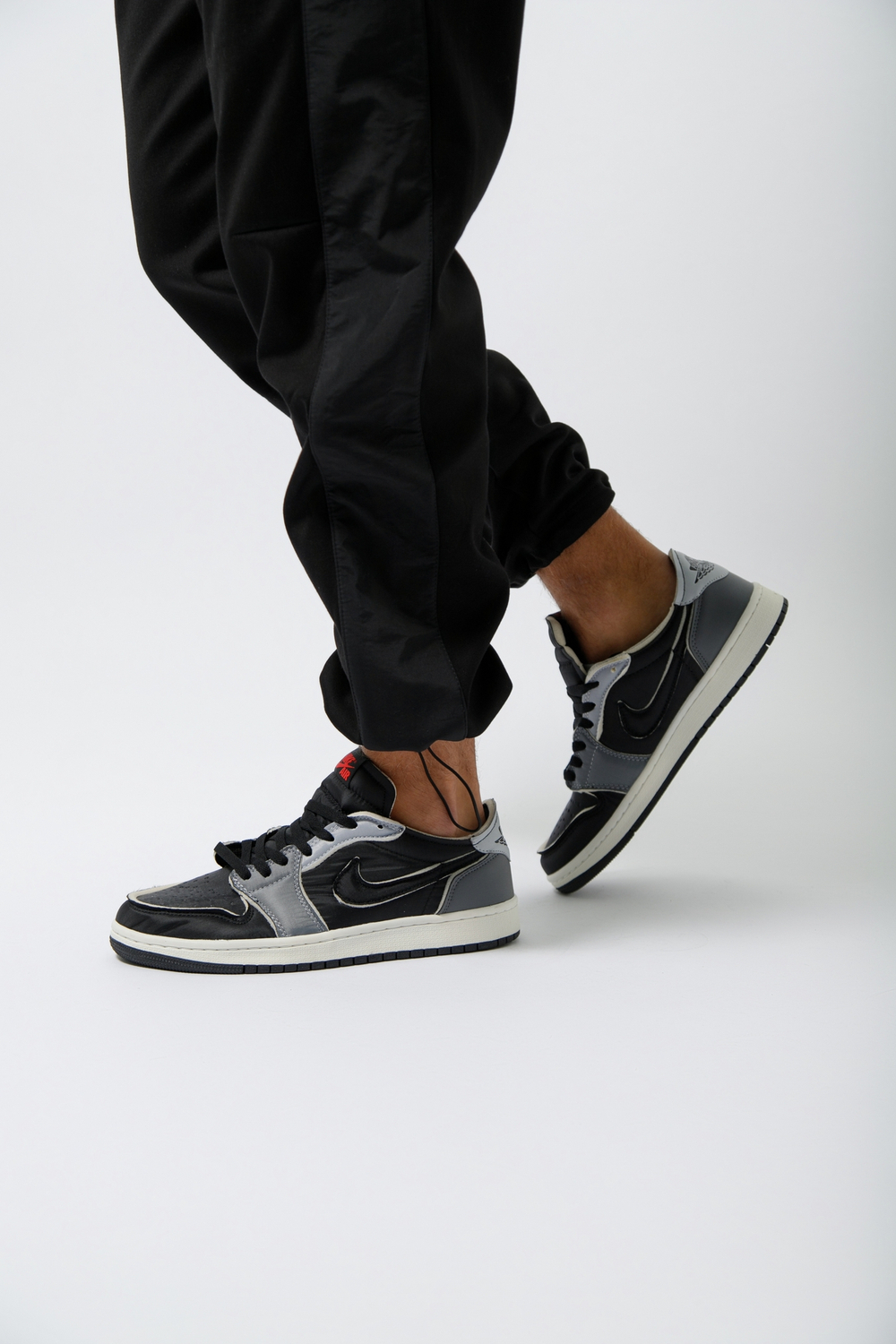 Кроссовки  Air Jordan 1 Retro LOW OG EX (сер.)