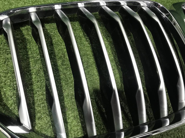 Решетка радиатора BMW X5 G05 (2018-2023)