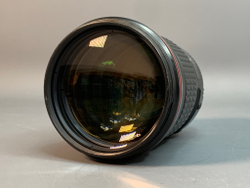 Canon EF 135mm f/2L USM Царапины на передней линзе