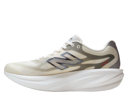 Мужские беговые кроссовки New Balance SuperComp Rebel M Бежевые