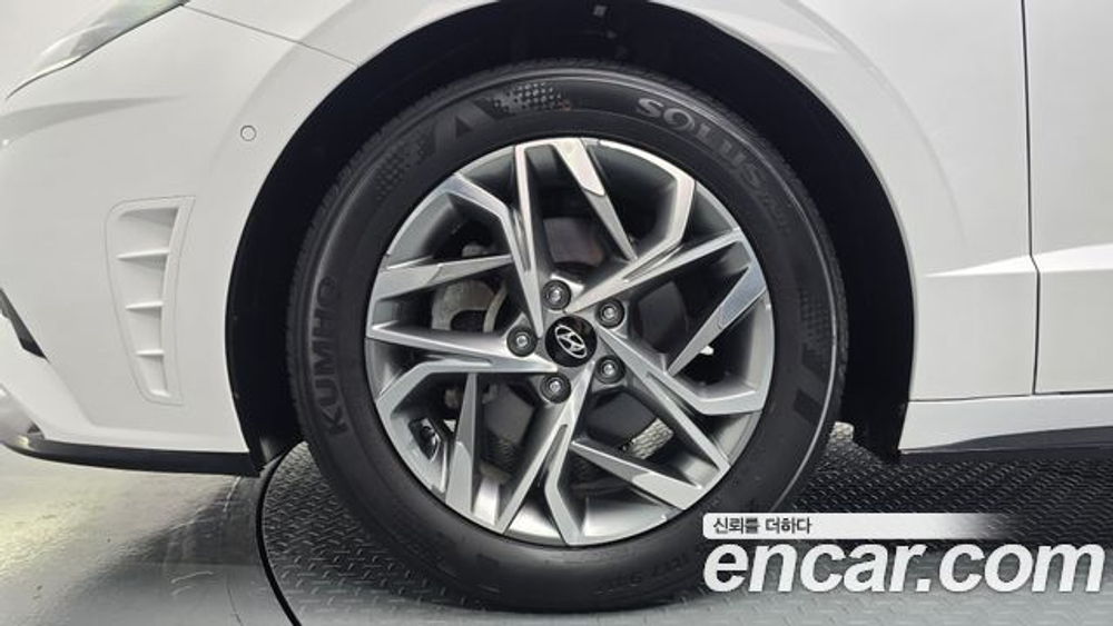 Hyundai Sonata 2.0 — 2022