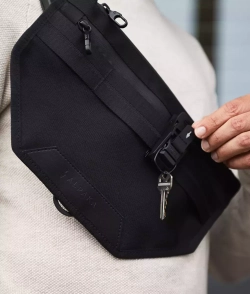 Брелок-держатель для ключей Alpaka HUB Keychain
