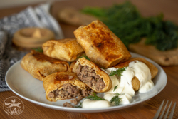 Блинчики с мясом свинины породы мангалица