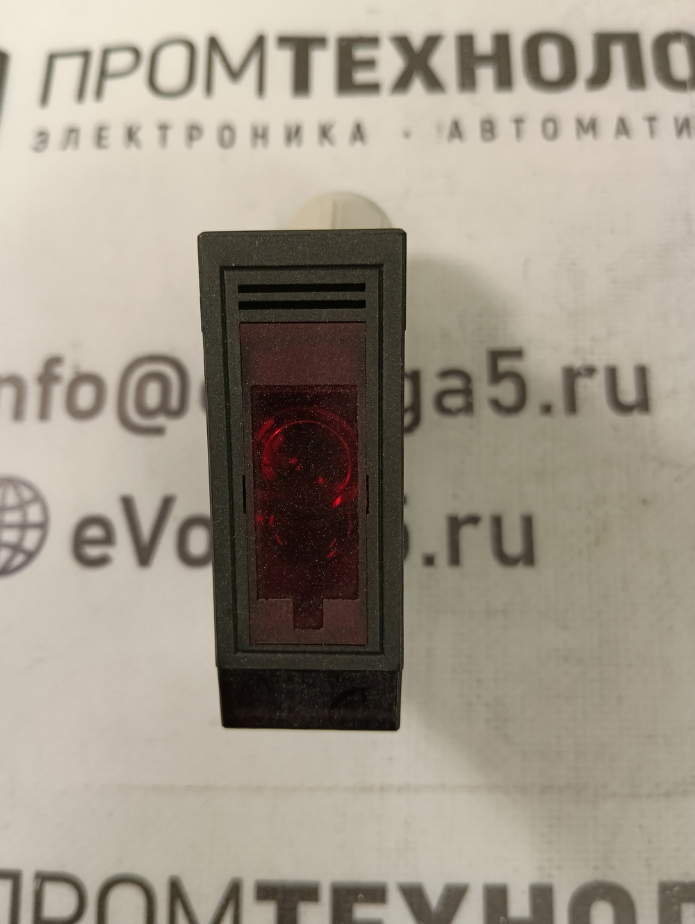 Omron E3JM-10DM4 б/у