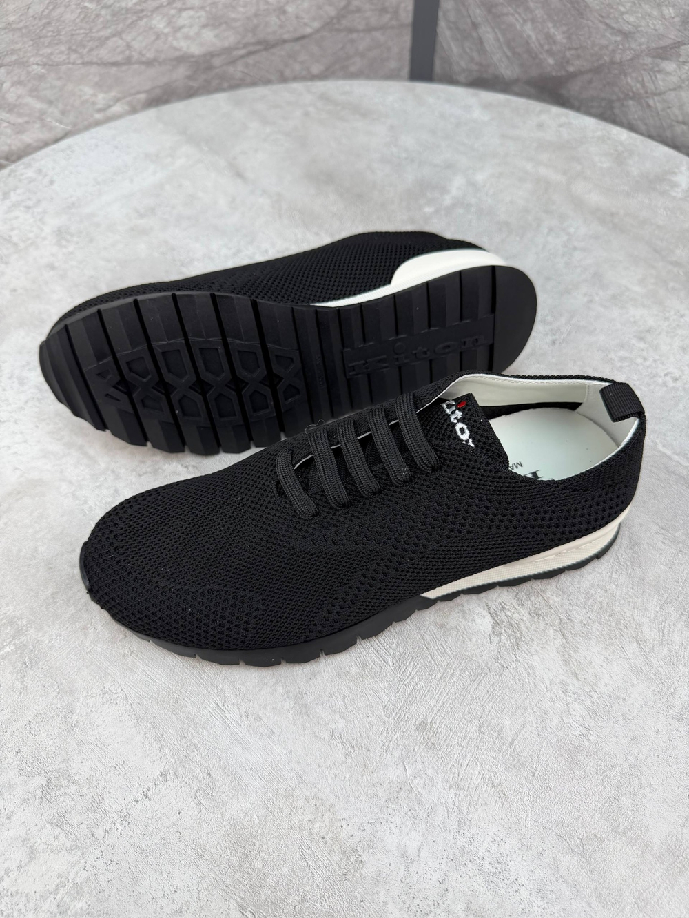Кроссовки Kiton