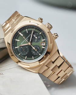 Часы Vacheron Constantin Overseas Chronograph Rose Gold Green Dial