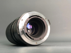 Tokina RMC 80-200mm f4 присутствуют следы грибка