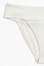Плавки бикини Cheeky-танга — средняя посадка - H&M