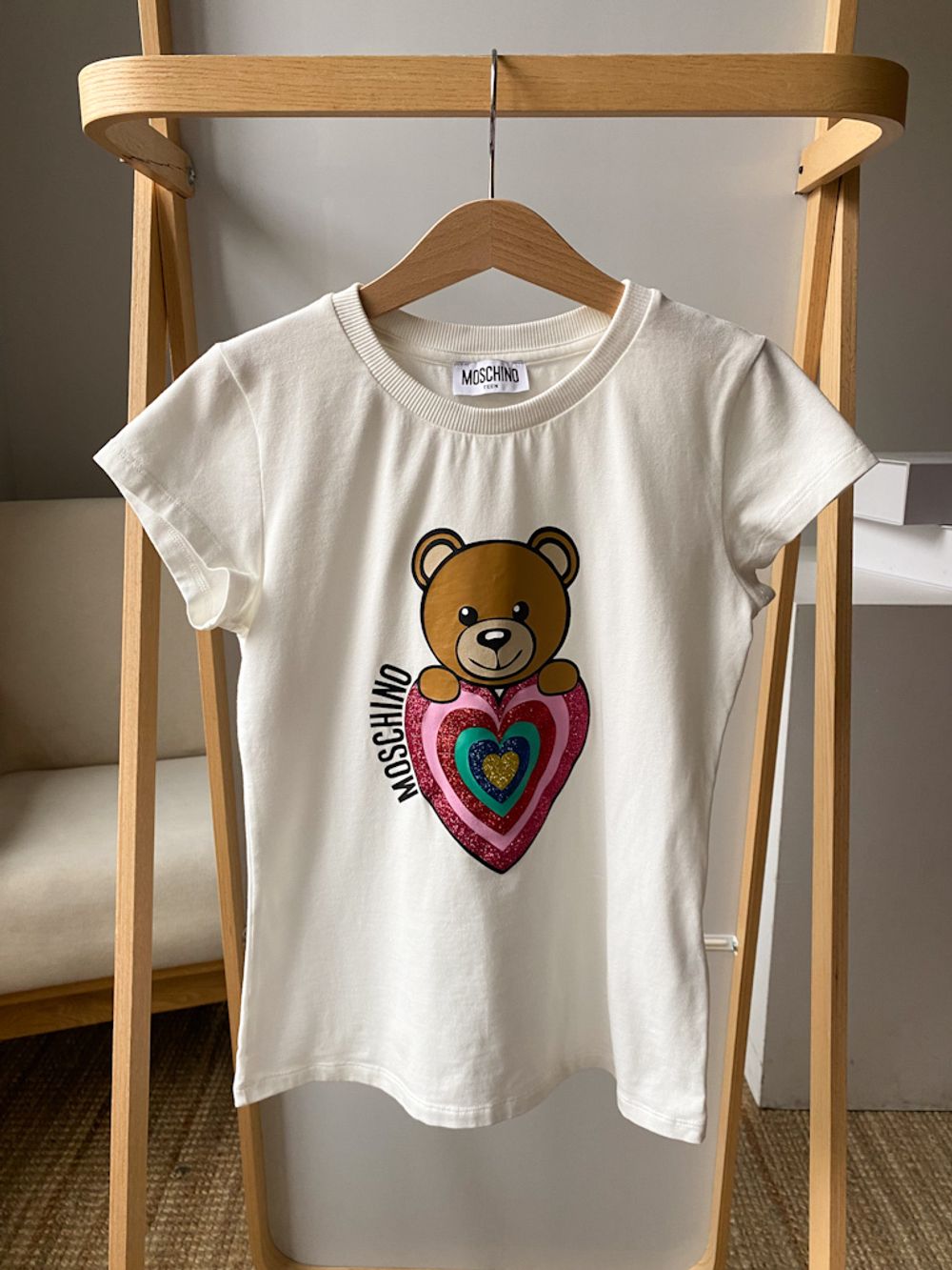 Новая хлопковая футболка Moschino, 152