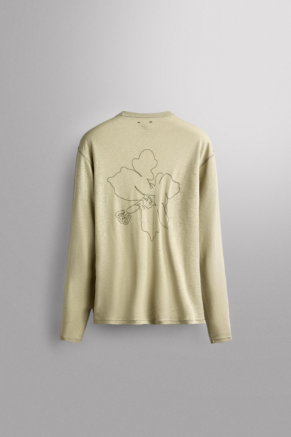 ЛЕГКАЯ ФУТБОЛКА ИЗ ЛЬНА И ХЛОПКА — ZARA