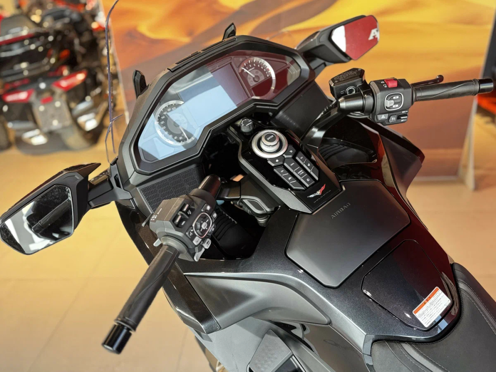 Honda GL 1800 Gold Wing, 2026 с полным НДС