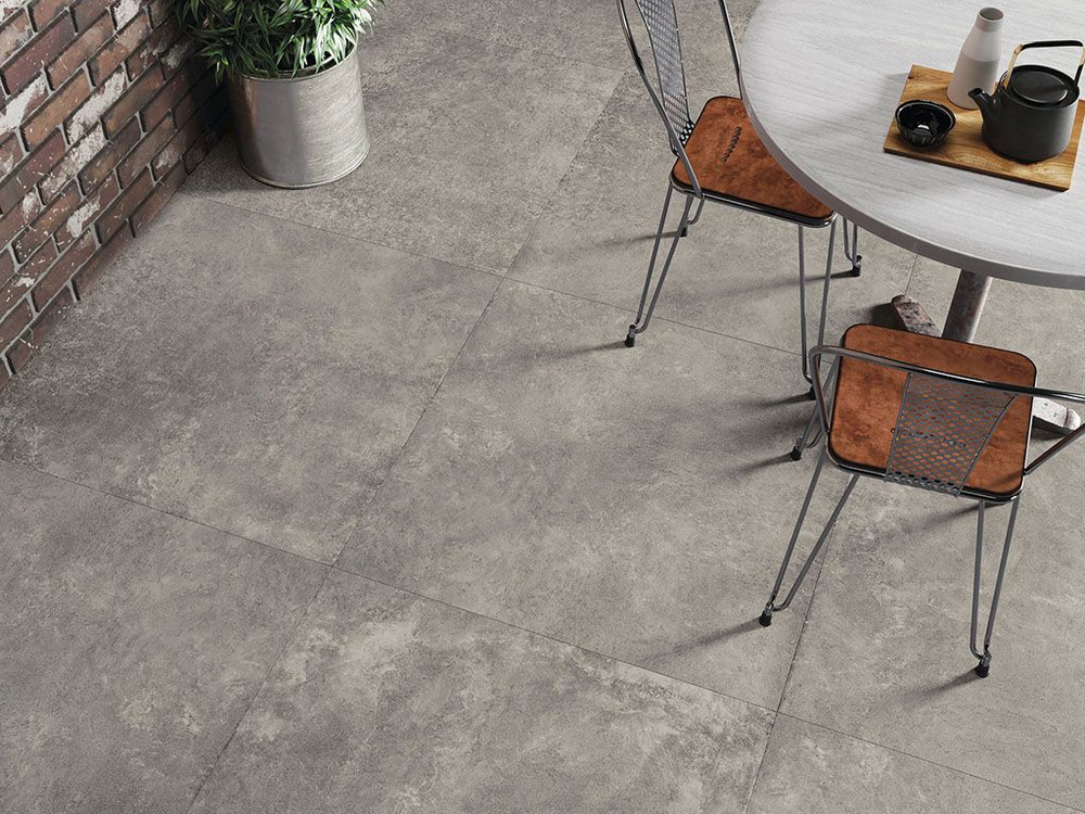 GRUNGE FLOOR